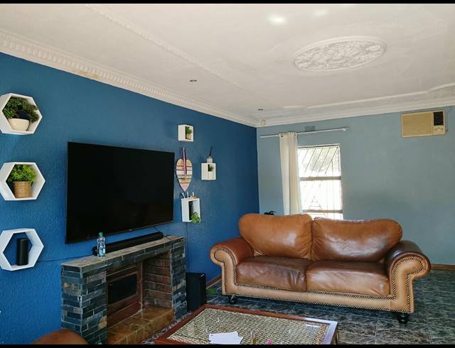 3 BEDROOM HOUSE FOR SALE IN BIRCH ACRES